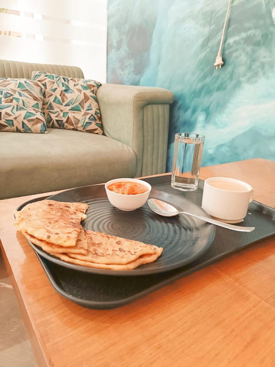 Tela Near Igi Airport Delhi 4*